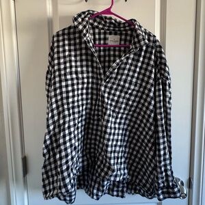American Eagle Outfitters Black and White Plaid Shirt